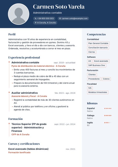 CV de ejemplo de Carmen, 34 años (Administrativa contable), plantilla Atlántico. Persona ficticia.