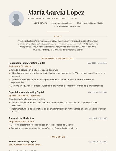 Plantilla de CV Crema