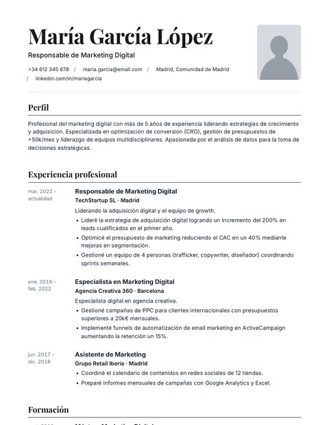 Plantilla de CV Tipográfica